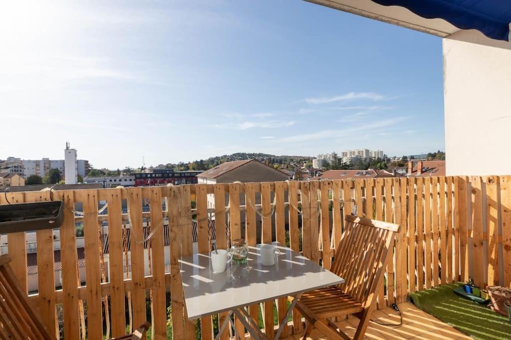Cabana & Grand Appartement Cosy - Parking & Balcon Villefranche-sur-Saône Exteriér fotografie